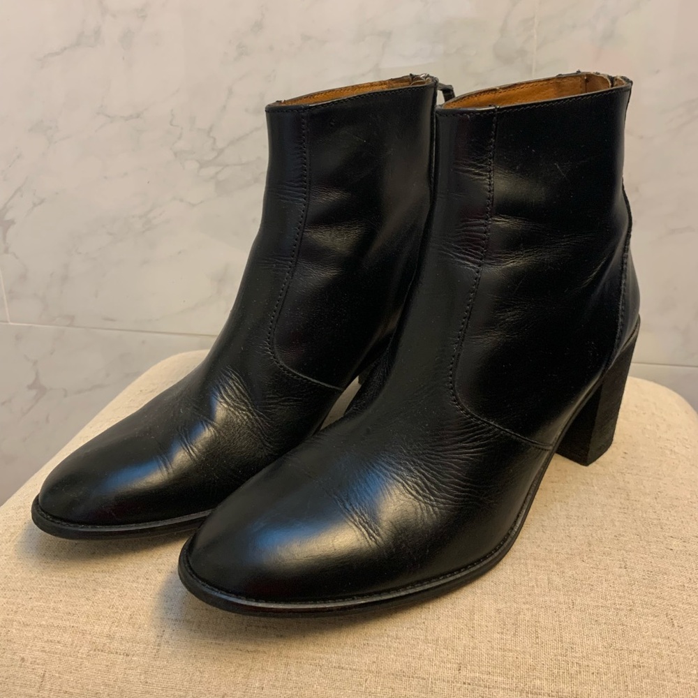 Madewell Black Leather Ankle Booties